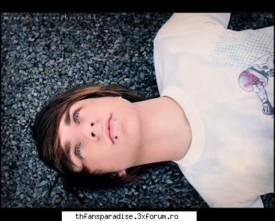 :rolleyes:  :nebun: poze emo